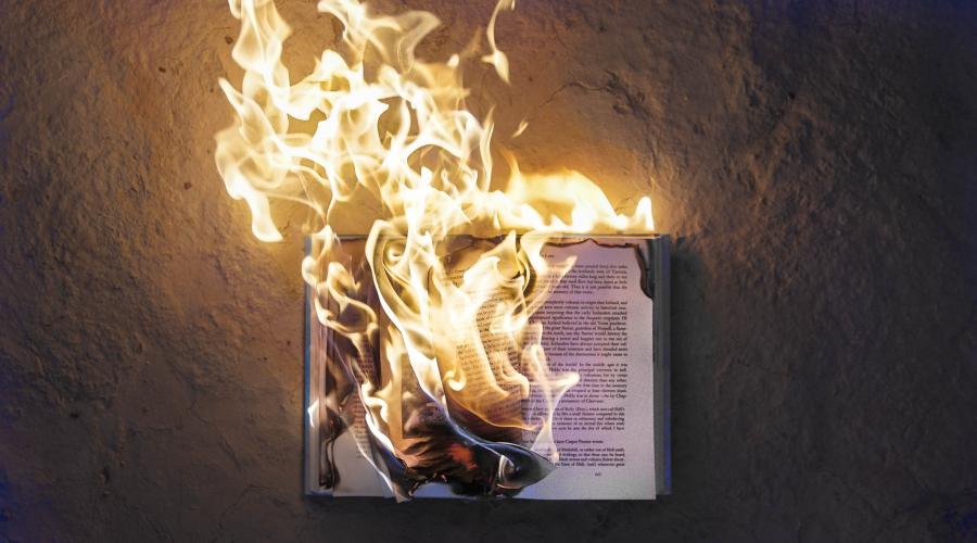 En brændende bog