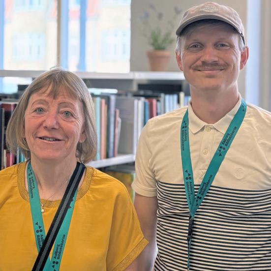 Erna og Mathias fra Vejgaard Bibliotek