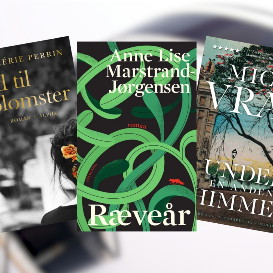 Billede af tre bøger, der burde filmatiseres med filmrulle i baggrunden