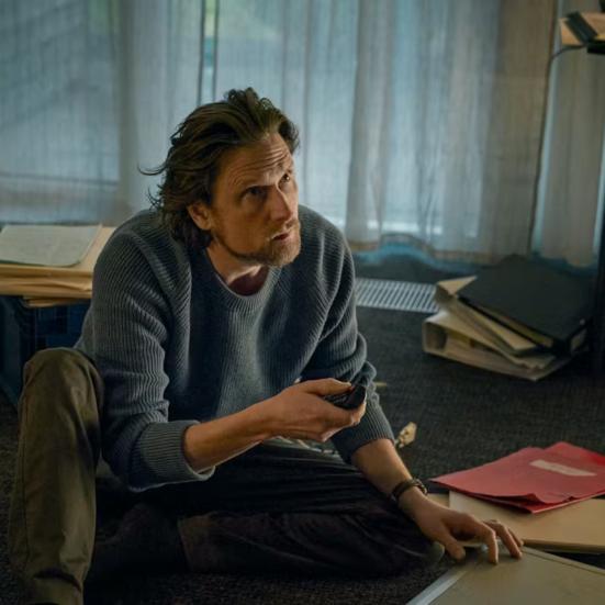 Kastanjemanden: Tælle til en, tælle til to. Foto: Tine Harden, Netflix © 2026